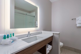 Holiday Inn Express Hotel & Suites Vandalia