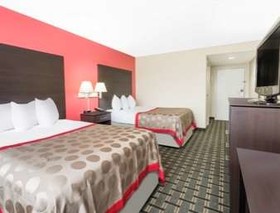 Ramada by Wyndham Vandalia