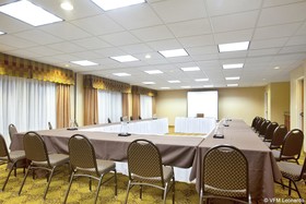 Holiday Inn Express Chicago NW - Vernon Hills