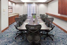 Hilton Garden Inn Naperville/Warrenville