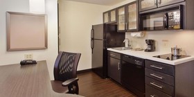 Sonesta Simply Suites Chicago Naperville