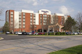 SpringHill Suites by Marriott Warrenville