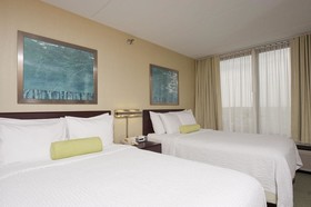 SpringHill Suites by Marriott Warrenville
