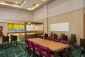 SpringHill Suites by Marriott Warrenville