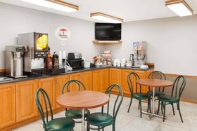 Super 8 by Wyndham Watseka