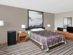 Super 8 by Wyndham Watseka