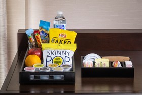 Hampton Inn & Suites Chicago Waukegan