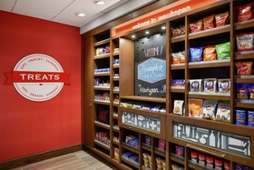 Hampton Inn & Suites Chicago Waukegan