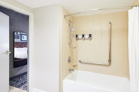 Four Points by Sheraton Chicago Westchester Oak Brook