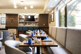 Four Points by Sheraton Chicago Westchester Oak Brook