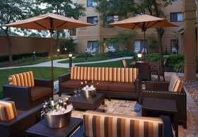 Sonesta Select Chicago Elgin West Dundee