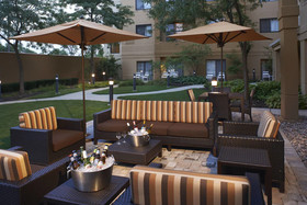 Sonesta Select Chicago Elgin West Dundee
