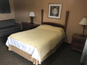 Olde Court Inn