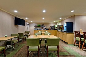 La Quinta Inn by Wyndham Chicago Willowbrook