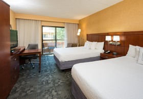 Courtyard Chicago Wood Dale / Itasca