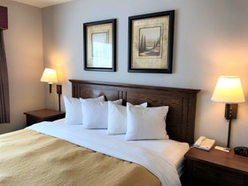 Holiday Inn Express & Suites Zion