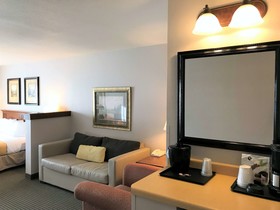 Holiday Inn Express & Suites Zion