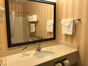 Holiday Inn Express & Suites Zion