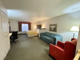 Holiday Inn Express & Suites Zion