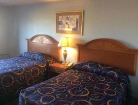 Red Roof Inn Auburn