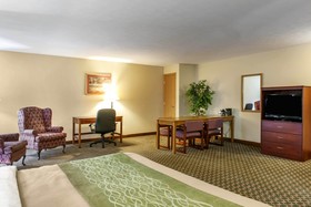 Quality Inn I-74 Betesville