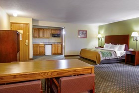 Quality Inn I-74 Betesville