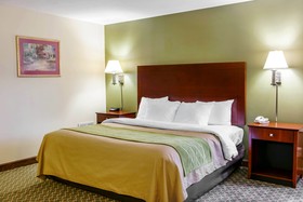 Quality Inn I-74 Betesville