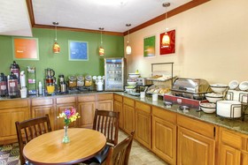Quality Inn I-74 Betesville