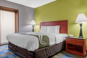 Quality Inn Bedford