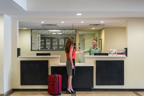 Candlewood Suites Bloomington