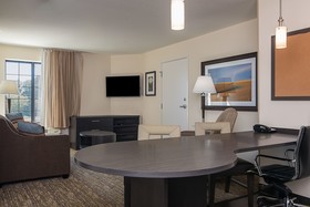 Candlewood Suites Bloomington