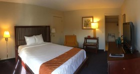 Cascades Inn