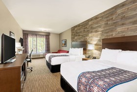 La Quinta Inn & Suites by Wyndham Bloomington