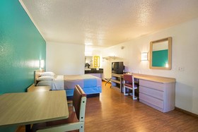 Motel 6 Bloomington