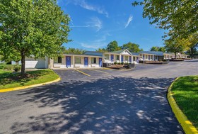 Motel 6 Bloomington