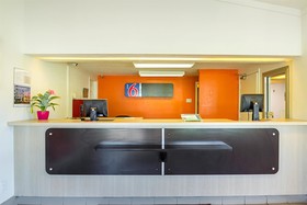 Motel 6 Bloomington