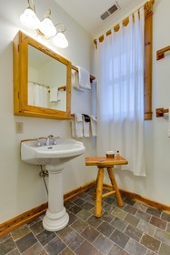 Persimmon Inn