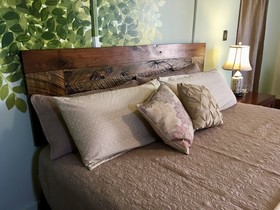 Persimmon Inn