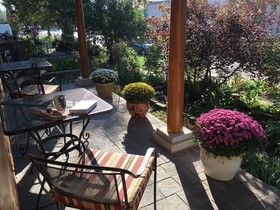 Persimmon Inn