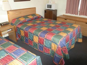 Budget Inn