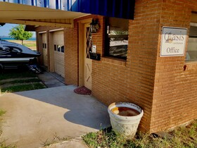 Oasis Lake Buchanan