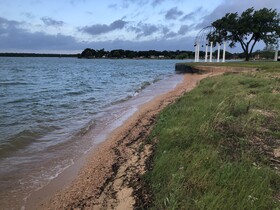 Oasis Lake Buchanan