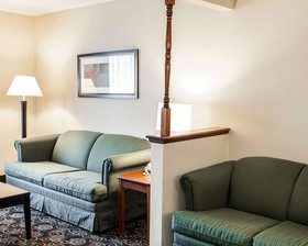 Comfort Suites Brownsburg