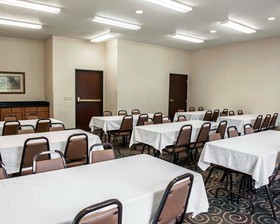 Comfort Suites Brownsburg