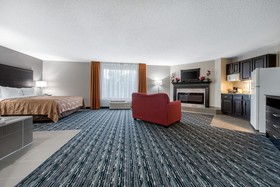 Quality Inn & Suites Brownsburg - Indianapolis West