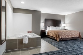 Quality Inn & Suites Brownsburg - Indianapolis West