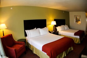 Holiday Inn Express Hotel & Suites Indianapolis North - Carmel