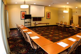 Holiday Inn Express Hotel & Suites Indianapolis North - Carmel