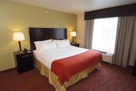 Holiday Inn Express Hotel & Suites Indianapolis North - Carmel