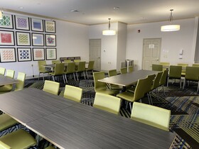 Holiday Inn Express Hotel & Suites Indianapolis North - Carmel